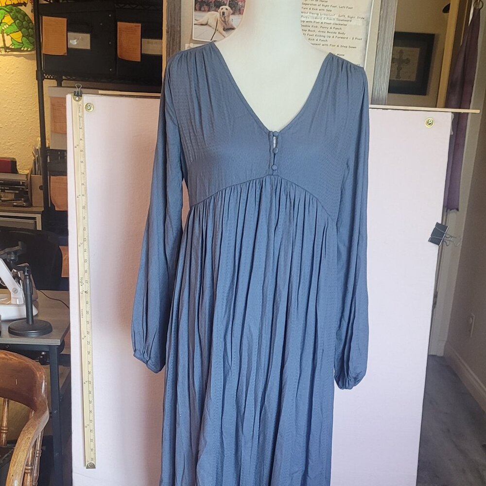 NWT Maternity Dress Small Blue Long Sleeve Maxi V-Neck Rayon MOTHERHOOD Kohl's